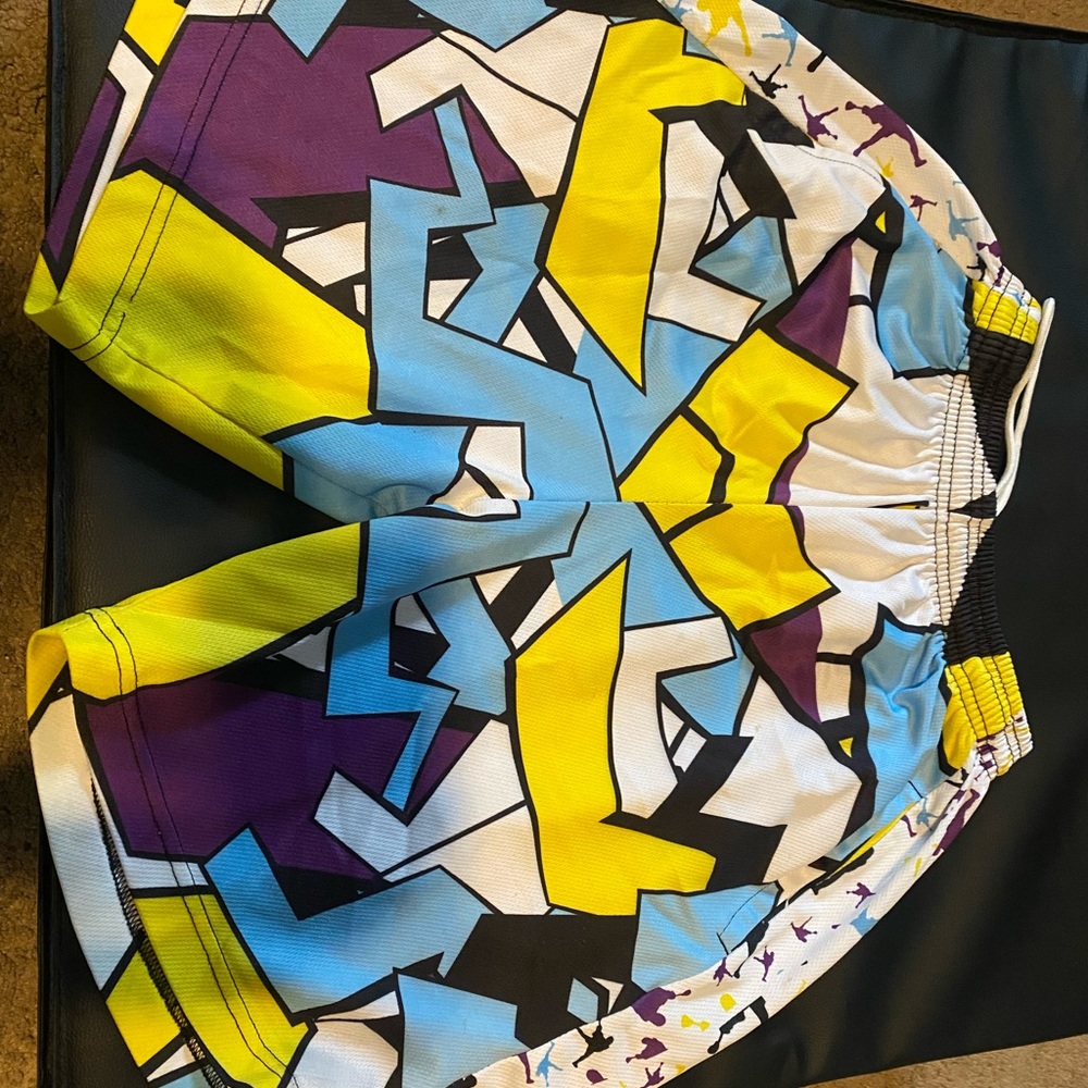 LaCrosse Multicolor Patterned Apparel